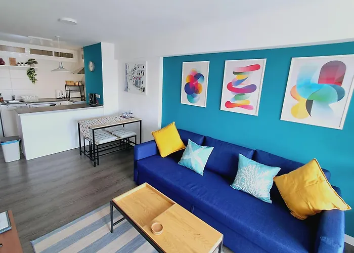 Stunning Apartment In Acuario 118